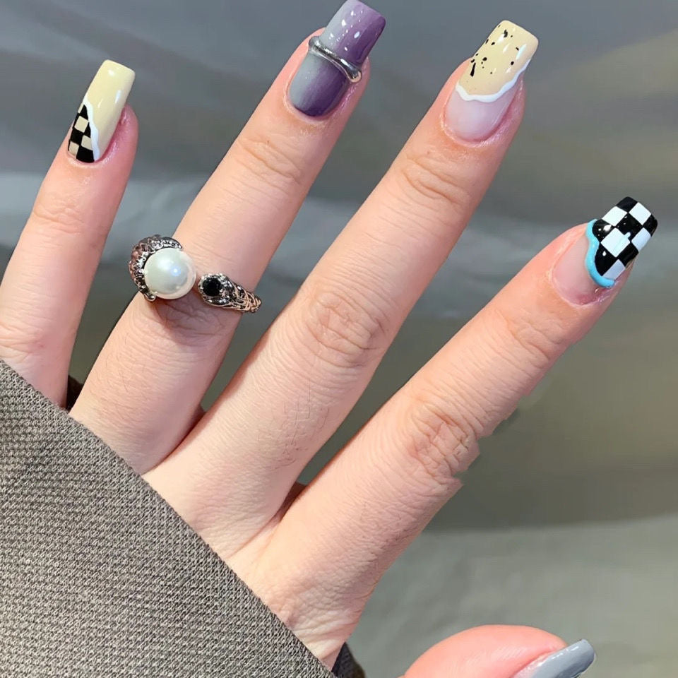 041-Purple Checkerboard